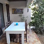 度假居 Maison Dans Jardin Arbore *